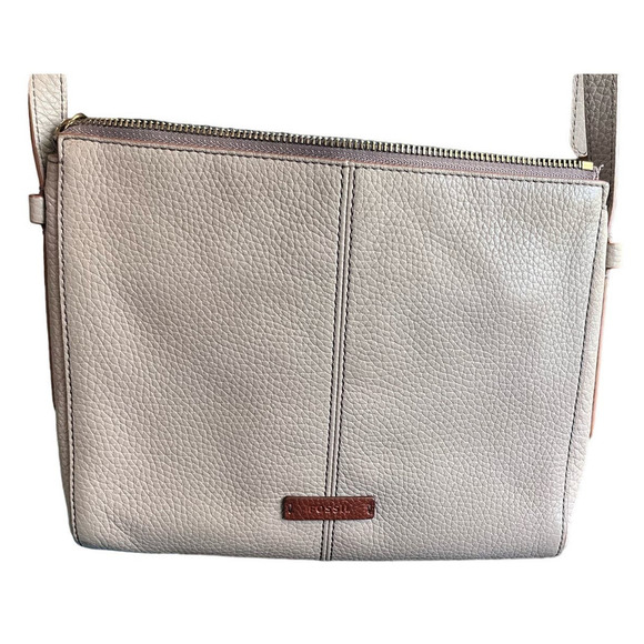 Fossil Crossbody Handbag, Tan with Tan Trim, Very Clean - Picture 2 of 7